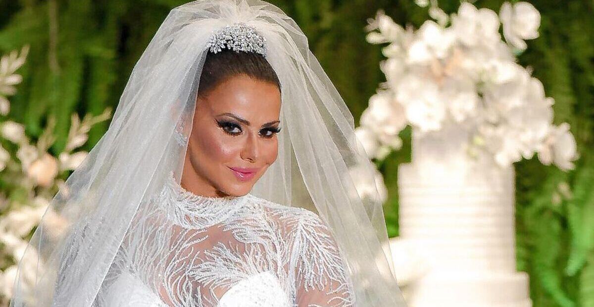 Viviane Araújo encanta ao mostrar vídeo da dança de seu casamento