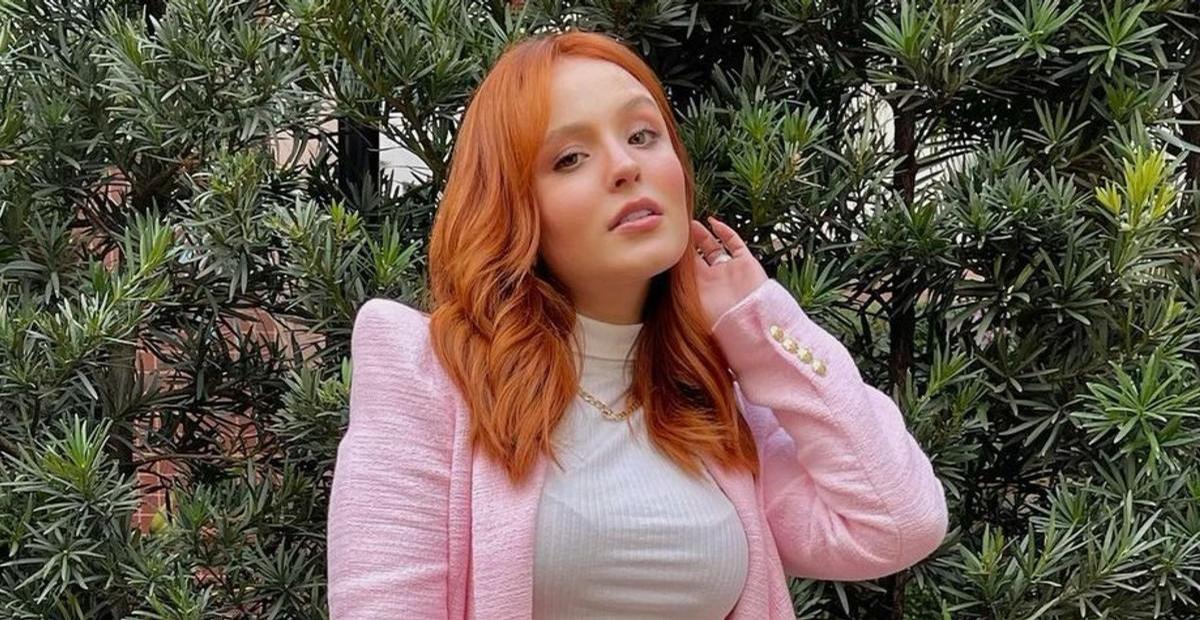Larissa Manoela impressiona ao exibir boa forma em clique pós-treino na academia: ”Maravilhosa!”