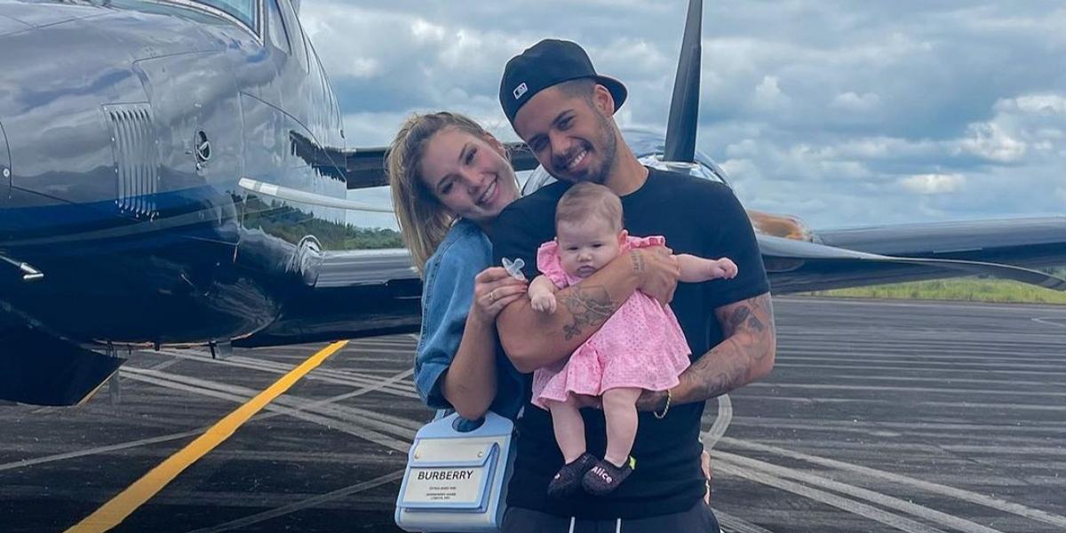 Virgínia Fonseca e Zé Felipe compram carro avaliado em R$ 478 mil: ”Família foi só crescendo!”
