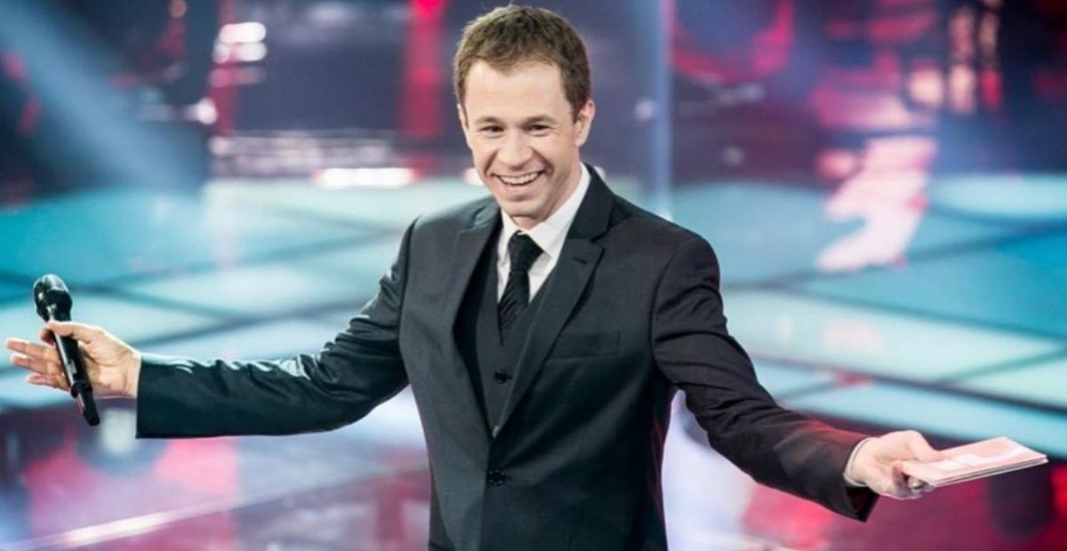 Tiago Leifert anuncia que vai deixar a Globo: ”Vou me despedir da casa que eu amo!”