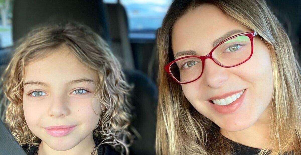Sheila Mello encanta ao mostrar como a filha era: ”Foto que nunca postei”