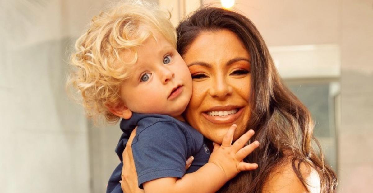 Andressa Ferreira passeia por Miami com Bento e encanta web: ”Tão lindos!”