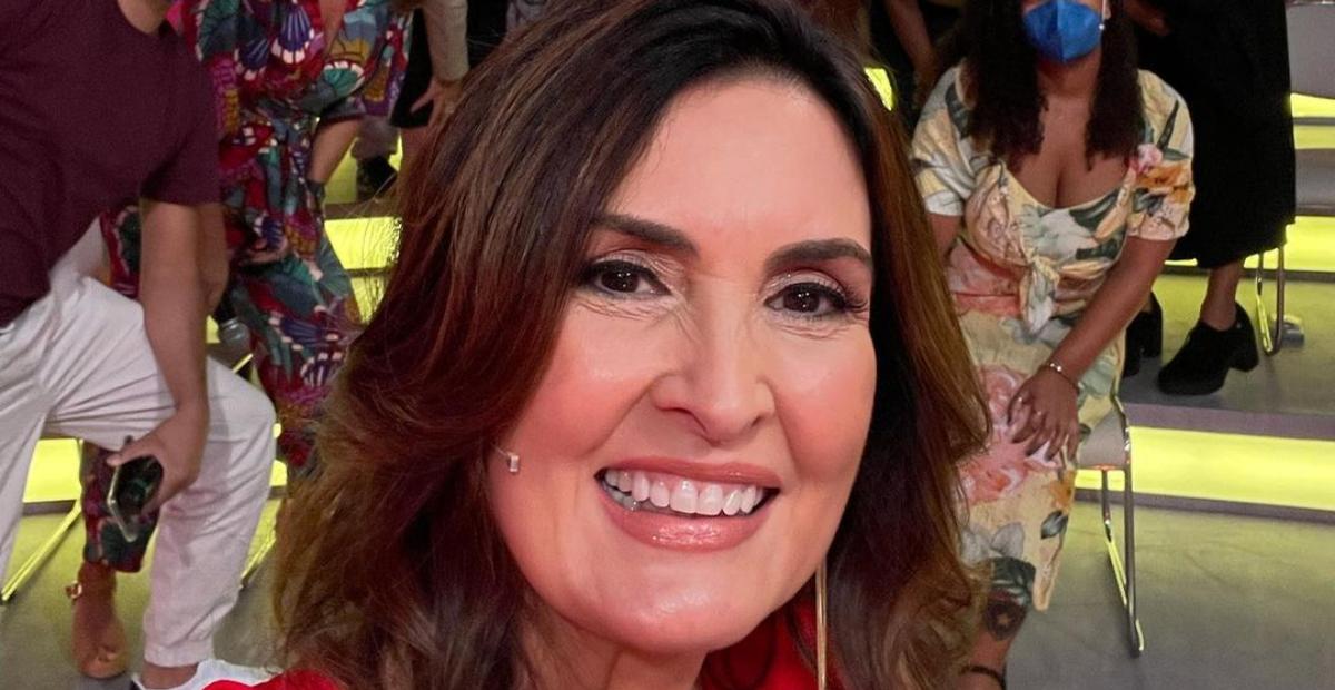Fátima Bernardes agradece ‘Encontro’ especial de aniversário: ”Que alegria”