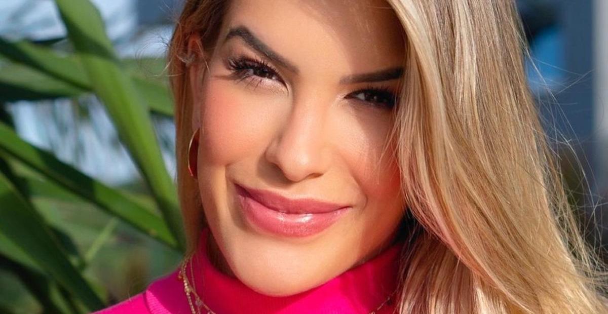 No final de sua gravidez, Lore Improta mostra o barrigão e conta as horas para segurar Liz