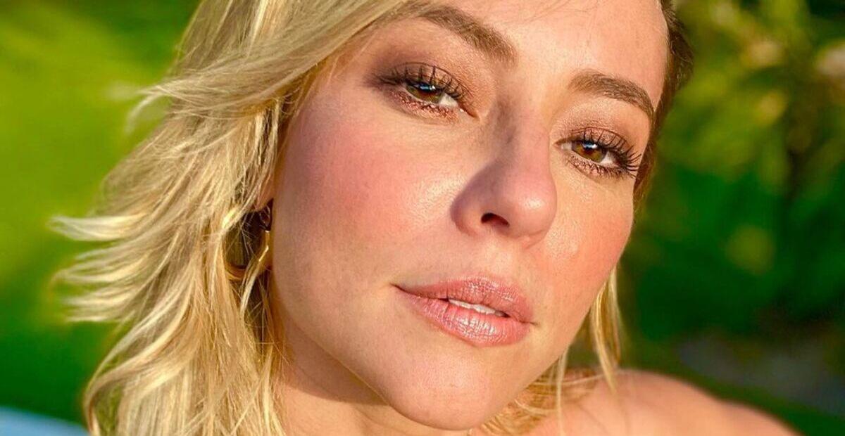 Paolla Oliveira dispensa calcinha ao apostar em look aberto: ”Maravilhosa”