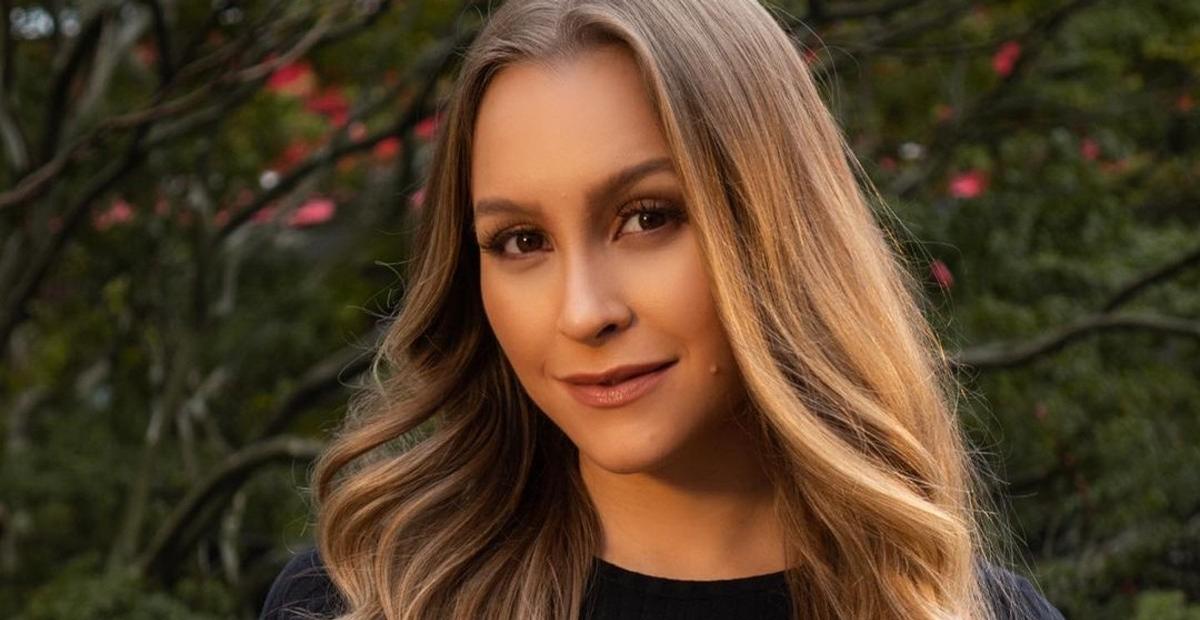 Carla Diaz empina o bumbum em registros de biquíni e conquista a web: ”Que espetáculo”