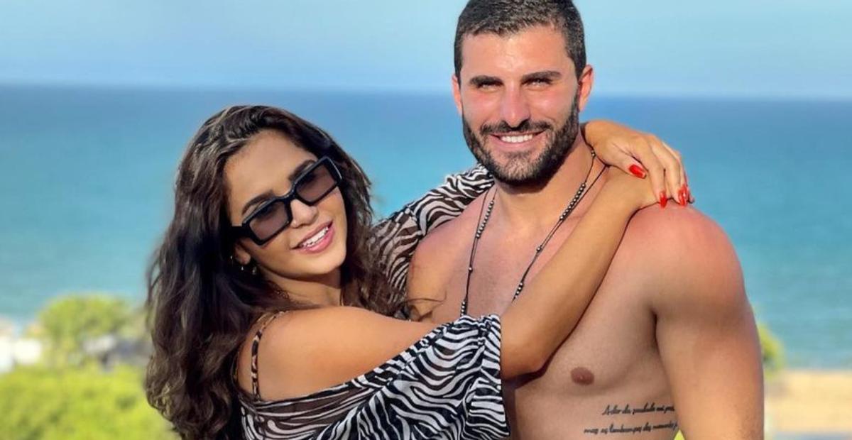 Gizelly Bicalho celebra aniversário do namorado e declara seu amor: ”Meu novinho”