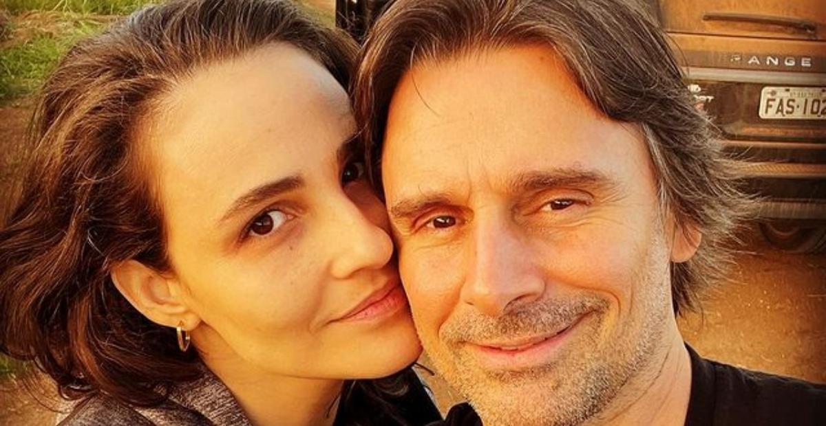 Murilo Rosa presta bela homenagem no aniversário da esposa, Fernanda Tavares: ”Minha companheira”