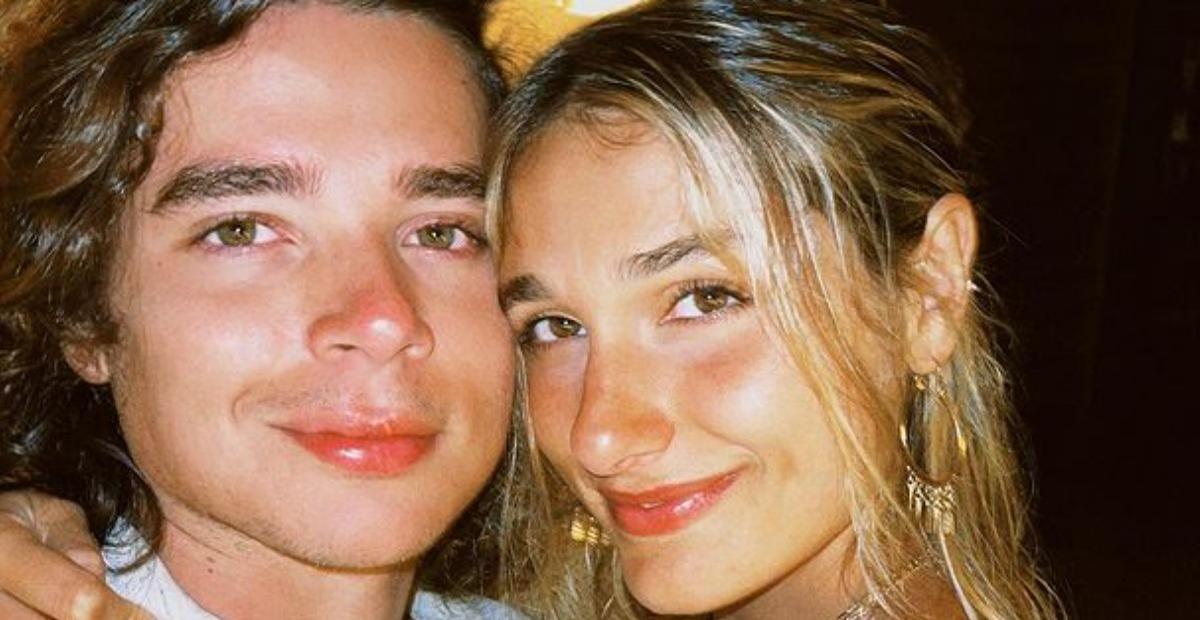 Completando 4 meses de casamento, Sasha Meneghel e João Figueiredo trocam declarações na web