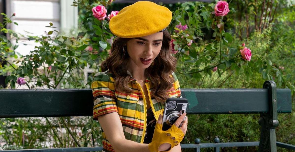Netflix divulga imagens da segunda temporada de Emily em Paris e dispara: ”Em breve”