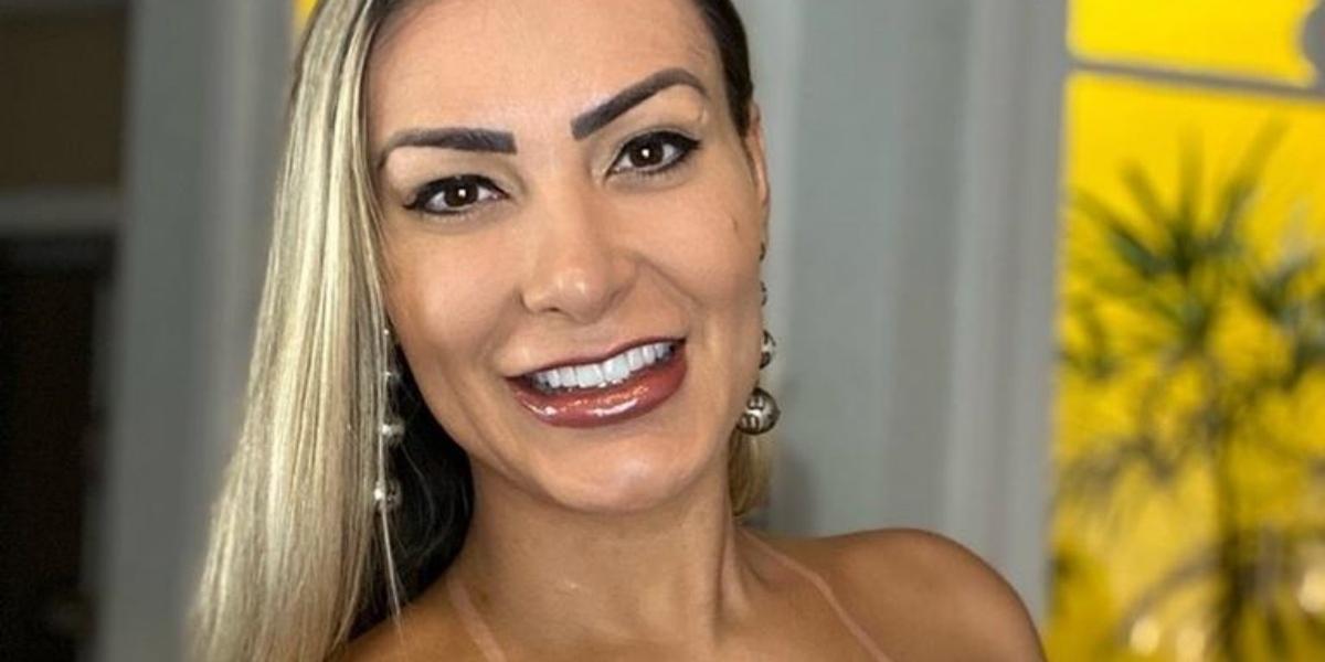 Grávida, Andressa Urach deleta todas as fotos das redes sociais após separação