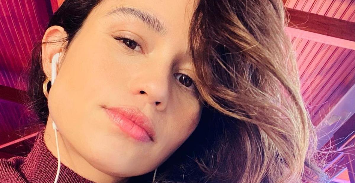 No fim da gestação, Nanda Costa surge ao lado da família e impressiona a web: ”Que mãe é essa?”