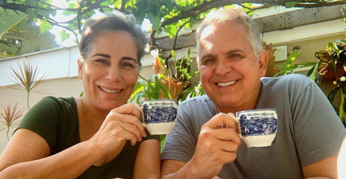 Glória Pires exibe momento romântico ao lado de Orlando Morais: ”A segunda começou assim”