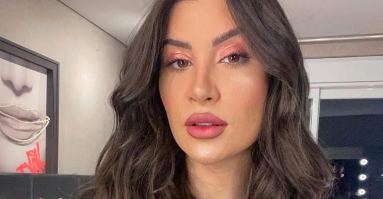 Bianca Andrade revela make impecável para apresentar os Meus Prêmios Nick