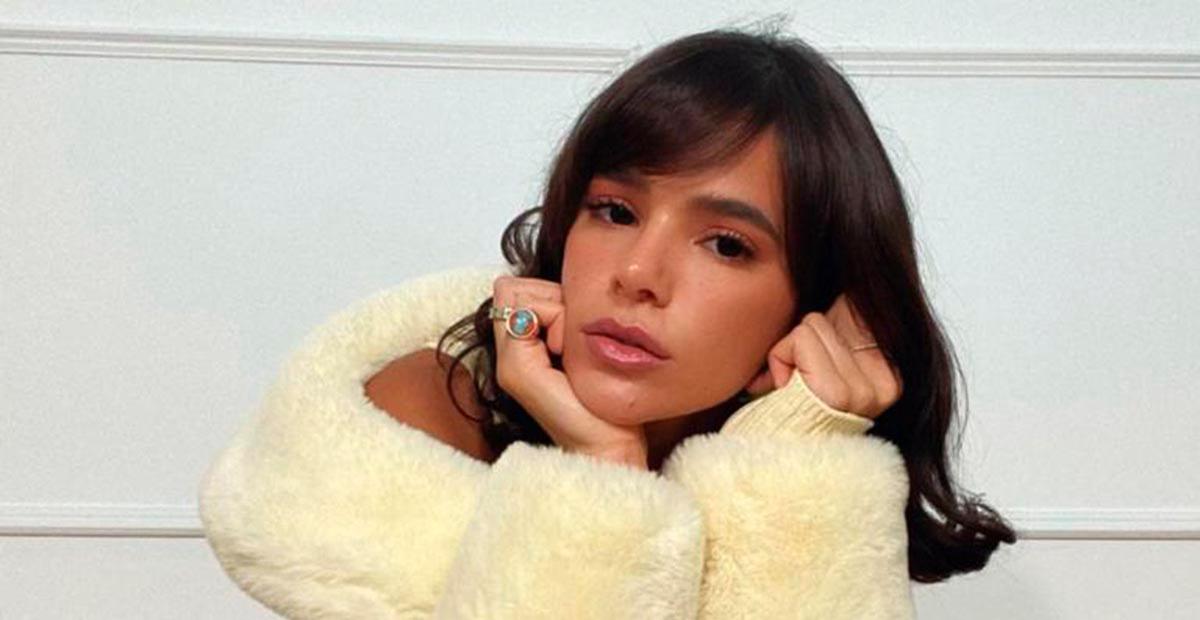 Bruna Marquezine empina o bumbum na França e chama muita atenção dos europeus