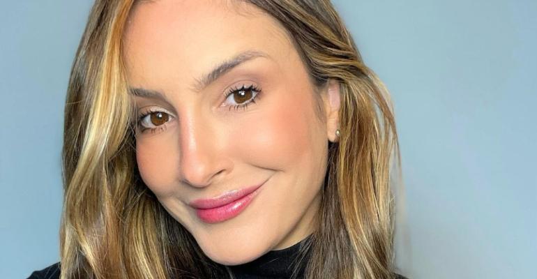 Claudia Leitte exibe bastidores do Música Boa Ao Vivo: ”Energia massa”