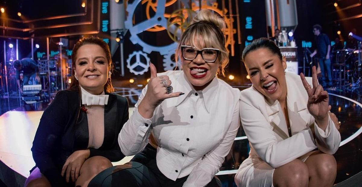 Marília Mendonça posta foto do dia em que conheceu Maiara e Maraisa e celebra conquista
