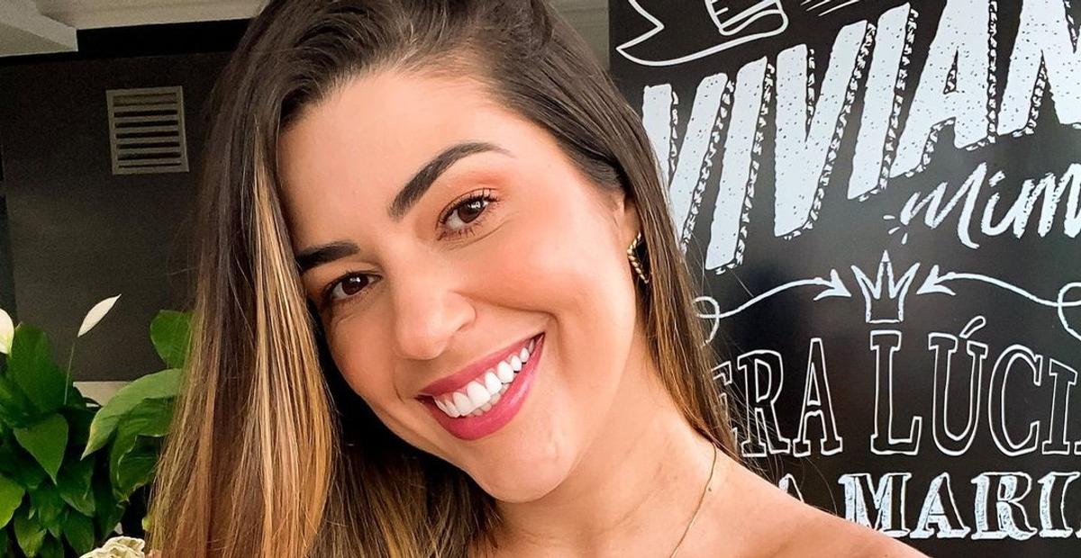 Vivian Amorim abre álbum de fotos emocionantes de seu chá-revelação