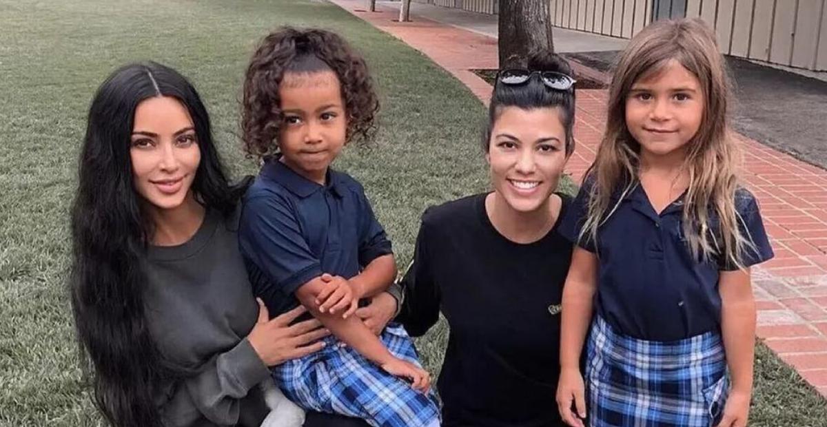 Kim Kardashian registra momento de diversão com a filha e a sobrinha, e encanta