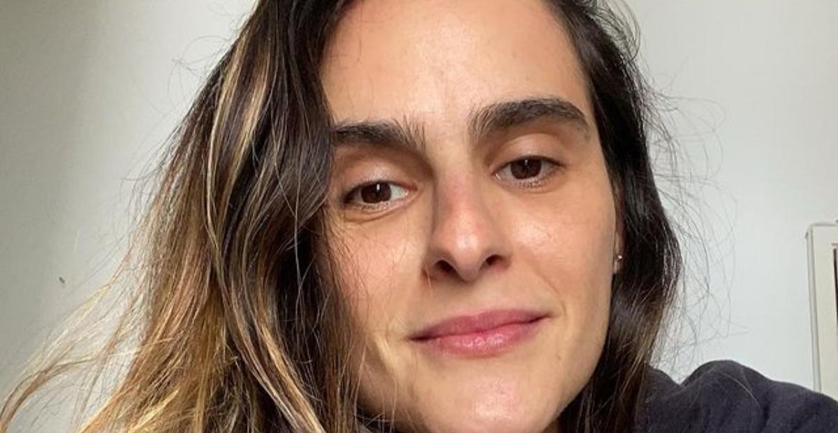 Marcella Fogaça mostra a primeira vez das filhas gêmeas, Pietra e Sophia, na praia