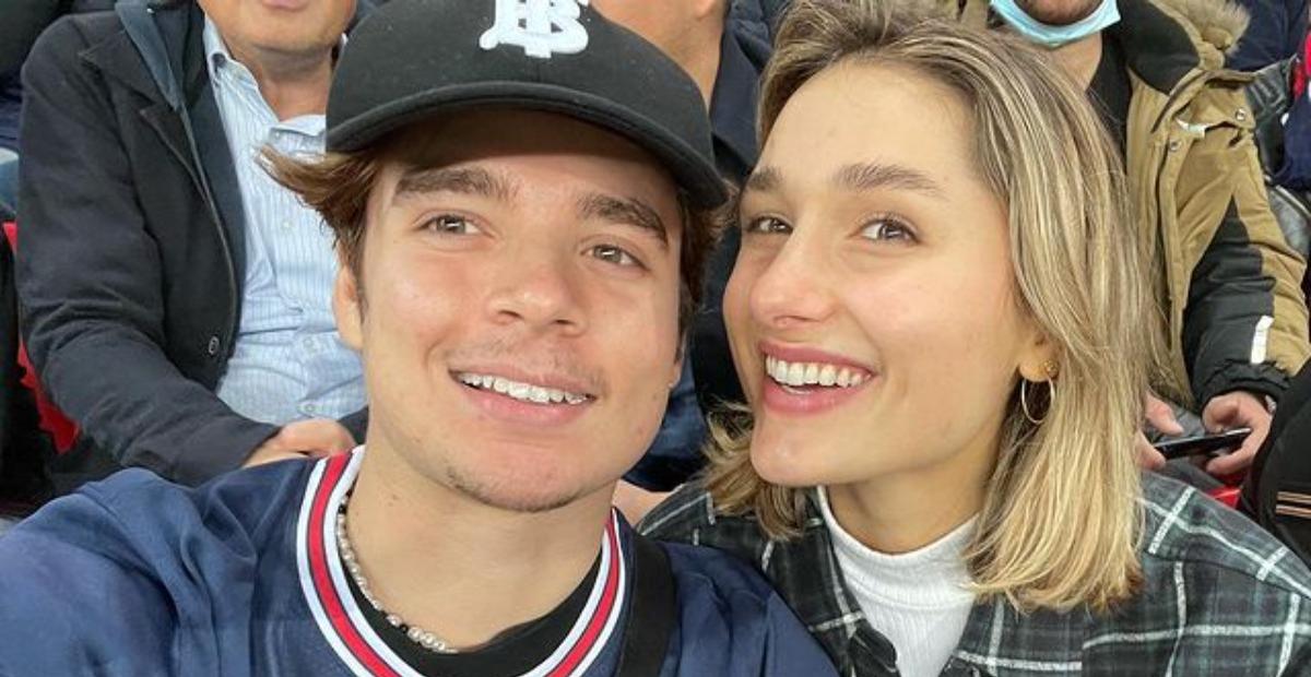 Sasha Meneghel e João Figueiredo assistem ao jogo de Neymar Jr. em Paris