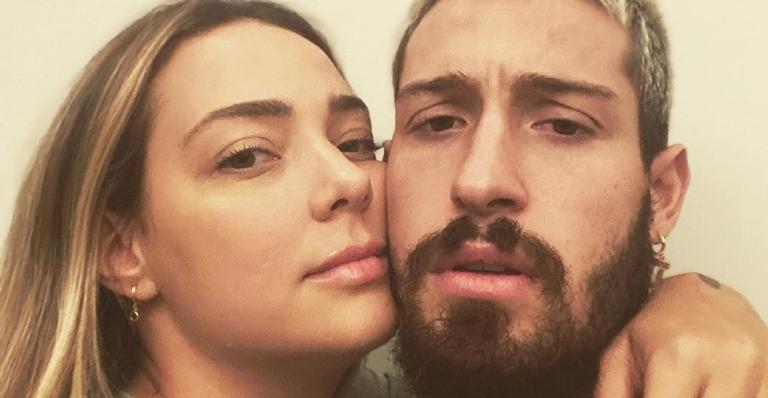 Vini Martinez relembra clique romântico com Carol Dantas e se declara: ”Não te troco por nada”
