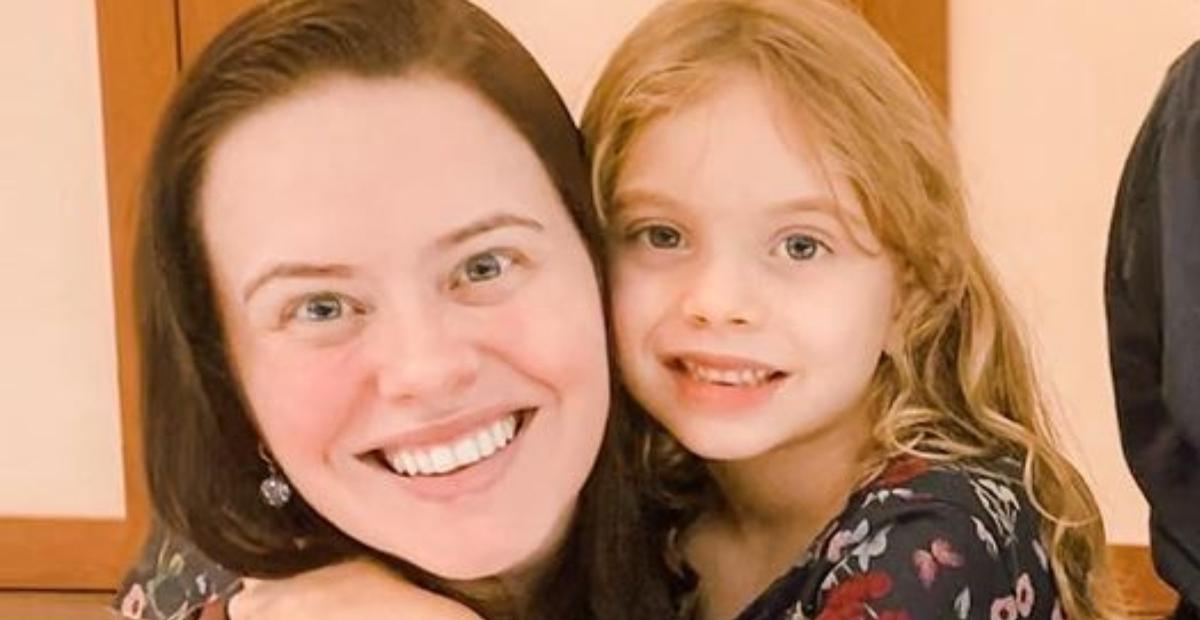 Mari Bridi celebra os 7 anos da filha com linda homenagem: ”Dona do meu universo”