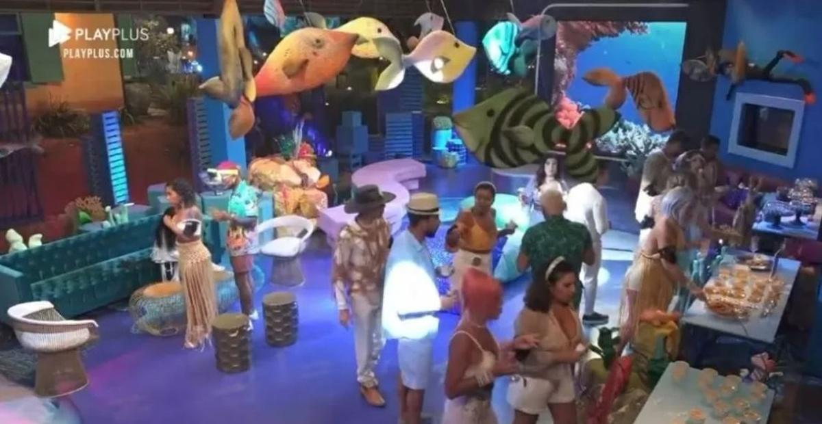 A Fazenda: Após expulsão, produção diminui bebida de festa: ”O bispo tá satisfeitíssimo”