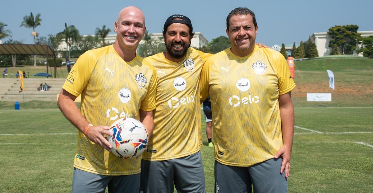 Em evento esportivo, Caio Ribeiro surge sorridente em meio à luta contra o câncer