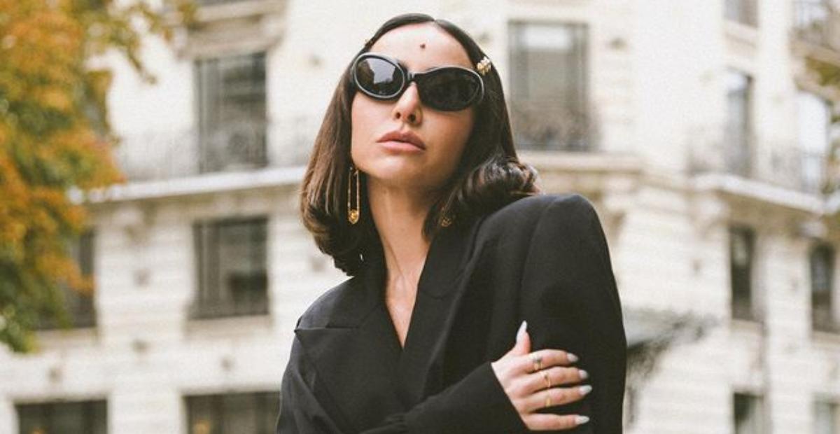 Sabrina Sato aposta em look estiloso para curtir passeio em Paris: ”Que chique!”