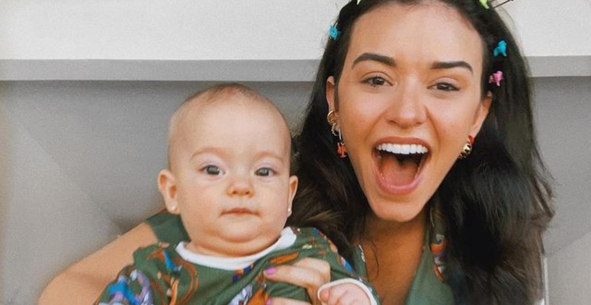 Talita Younan combina pijama com a filha, Isabel e derrete fãs: ”Que lindas!”