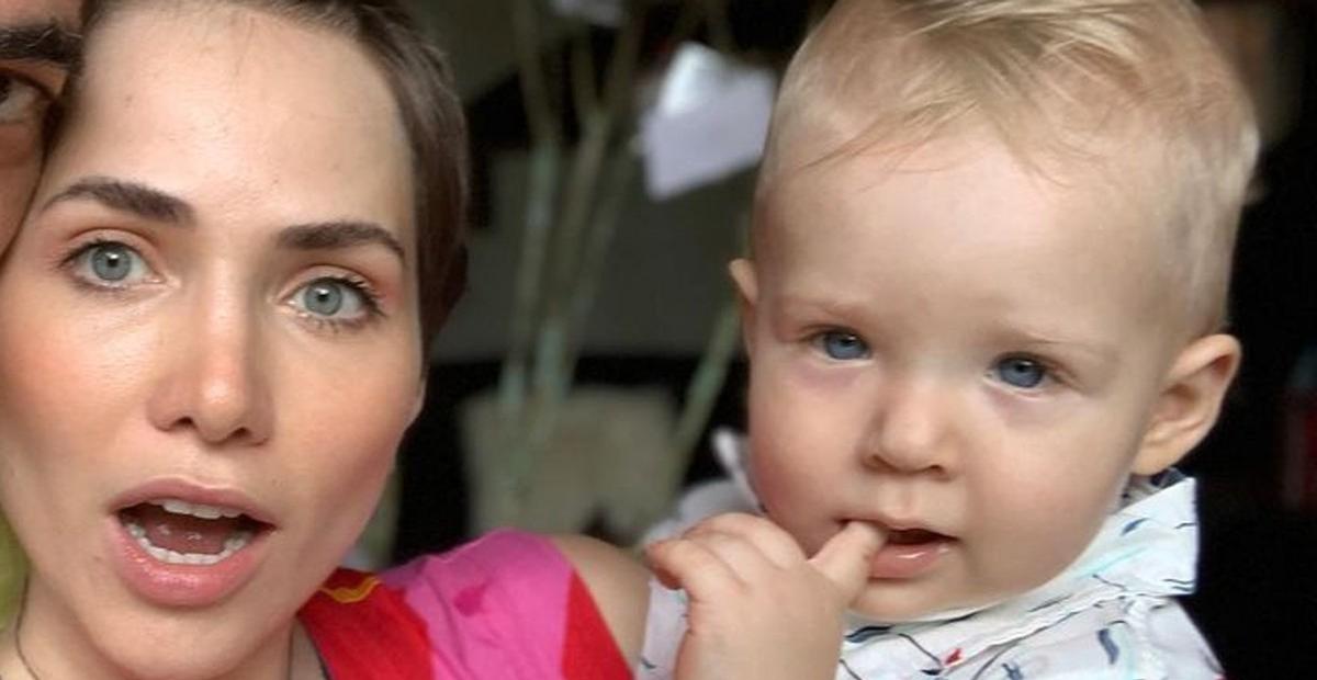 Leticia Colin e Uri surgem em foto perfeita e conquistam a web: ”Muito lindos”