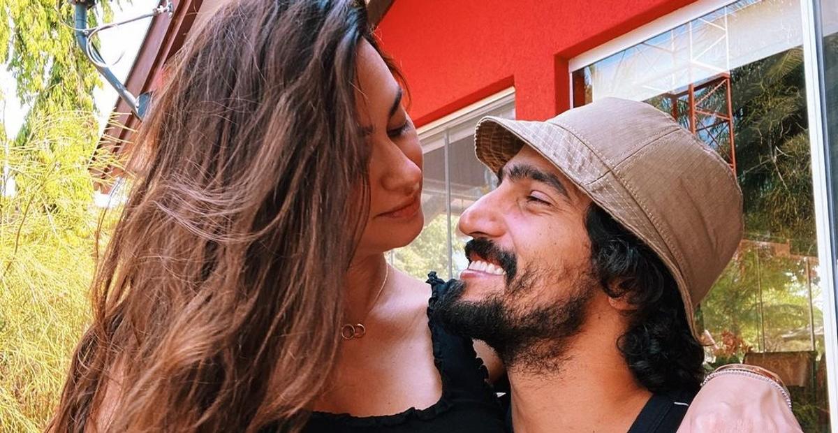 Thaila Ayala celebra 2 anos de seu casamento com Renato Góes: ”Eu amo ser sua”