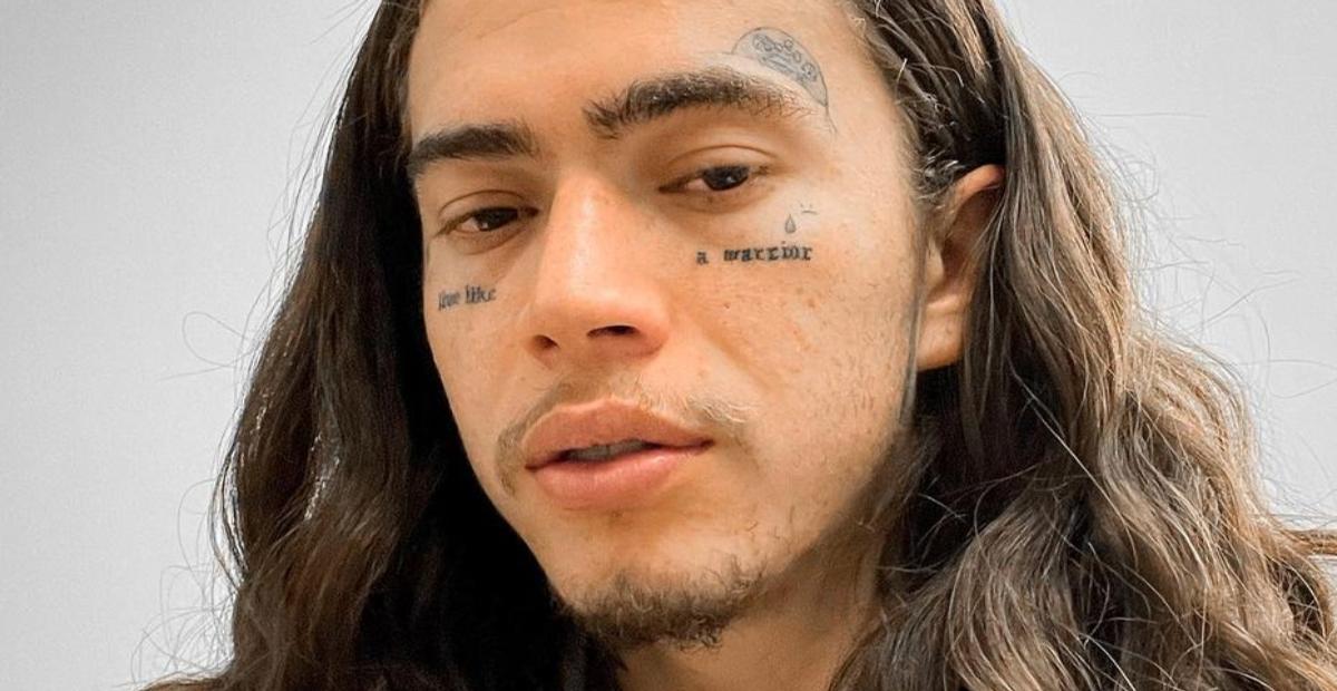 Gravando para Netflix, Whindersson Nunes se emociona em apresentação com plateia em Manaus