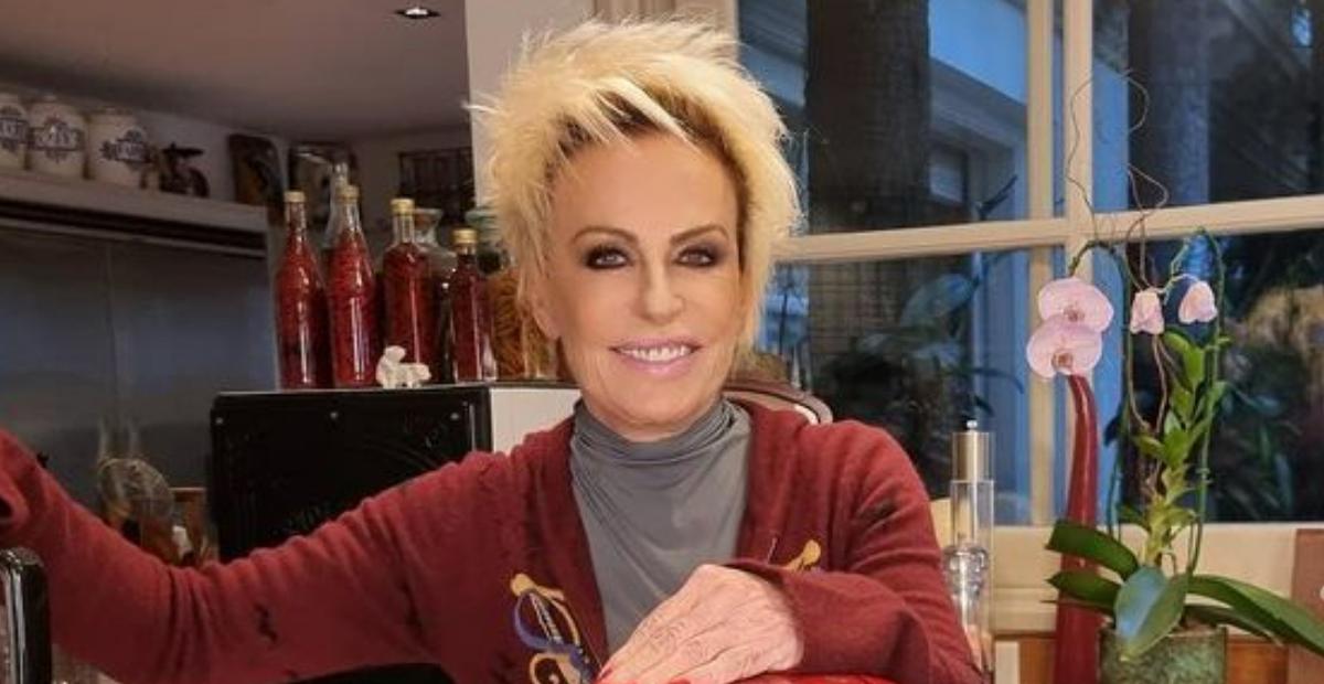 Ana Maria Braga recebe elogios ao lembrar visual antigo super diferente: ”Sempre linda!”