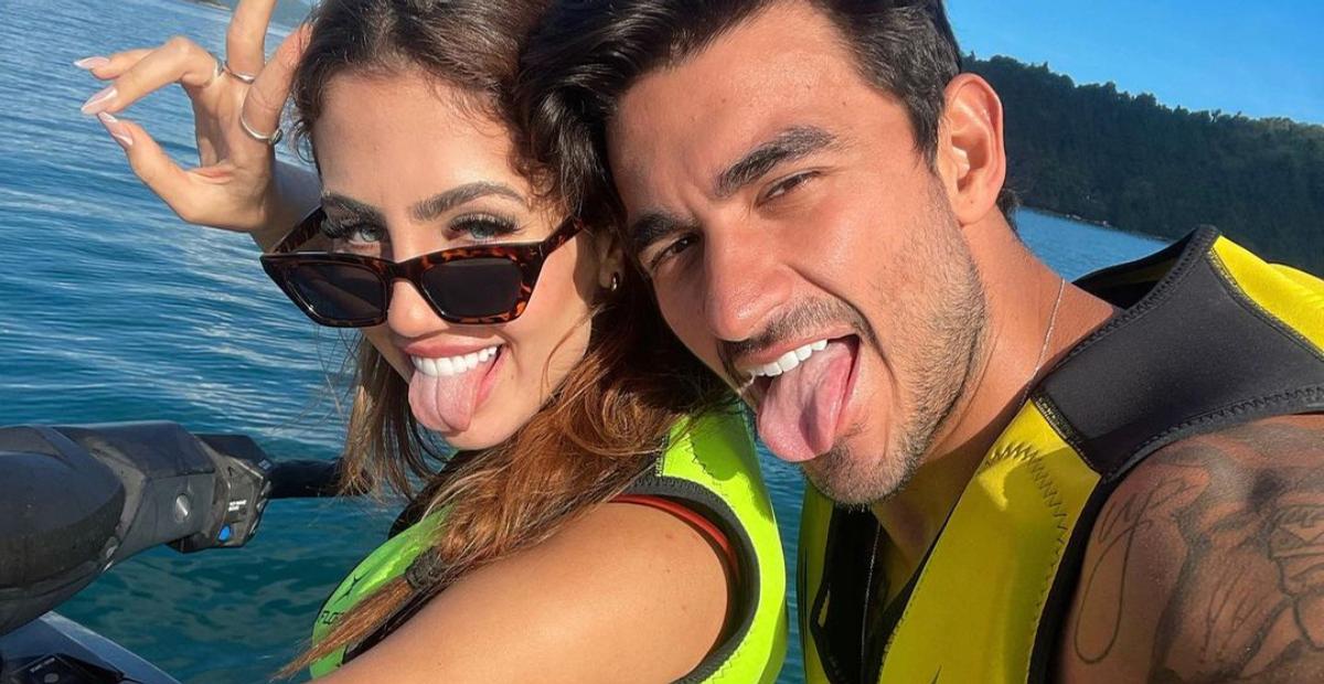 Guilherme Napolitano e Catherine Bascoy aproveitam viagem romântica por Tulum