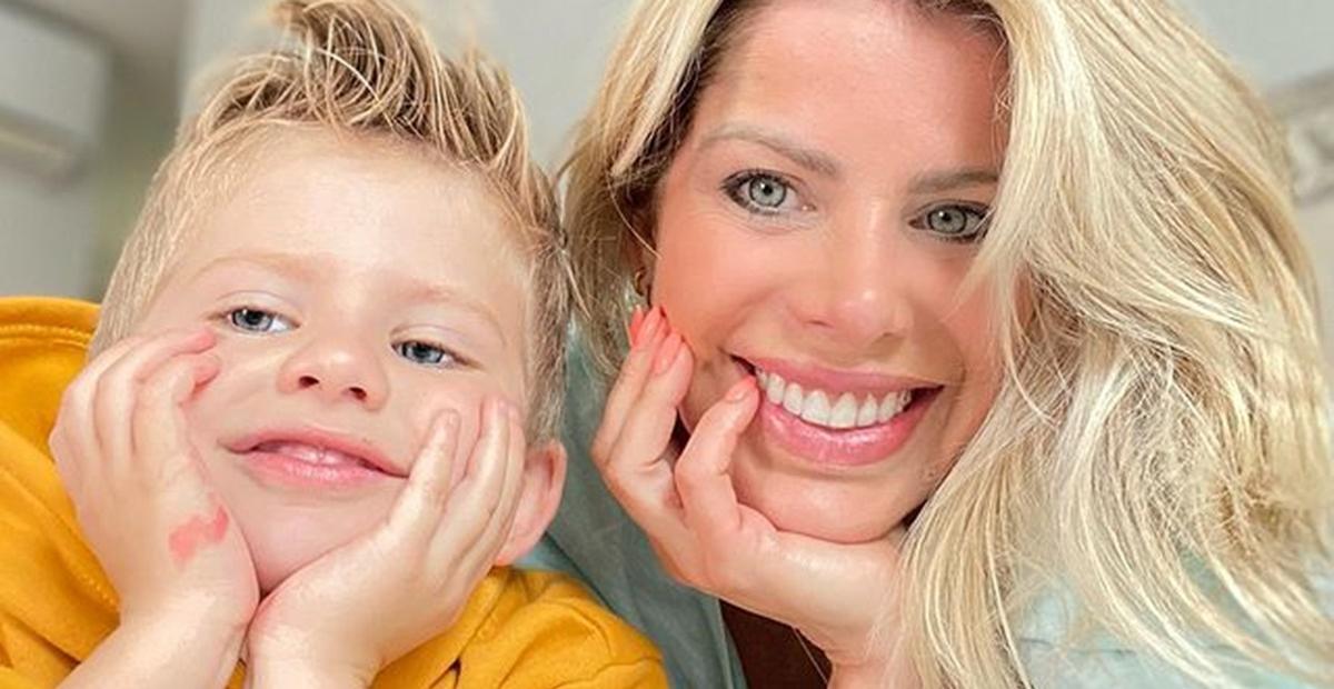 Karina Bacchi encanta ao mostrar o filho, Enrico, de kimono: ”Mistura de lindo com abençoado”