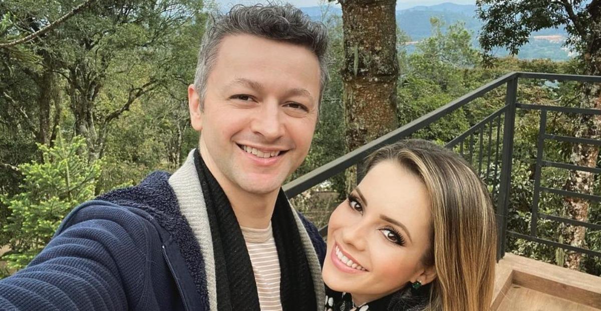 Lucas Lima pede para Sandy mandar nudes e diverte com resposta da esposa: ”Que deselegante”