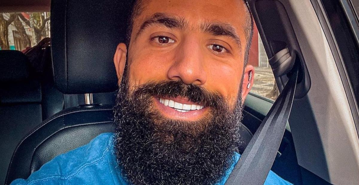 Kaysar Dadour completa imunização contra covid-19 com a segunda dose da vacina: ”Muito orgulho”