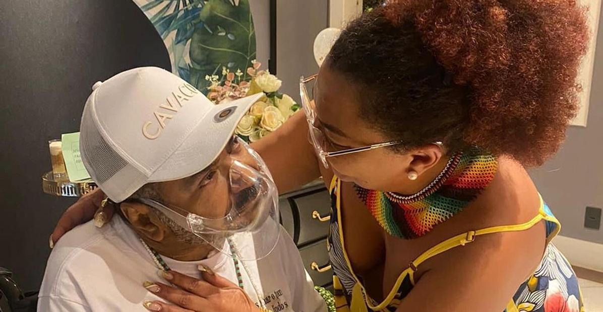 Aos 63 anos, Arlindo Cruz toma dose de reforço da vacina da covid-19: ‘Sem palavras para descrever’