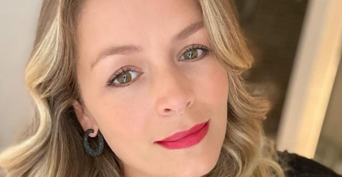 Bianca Castanho posta fotos com a mãe e semelhança chama atenção