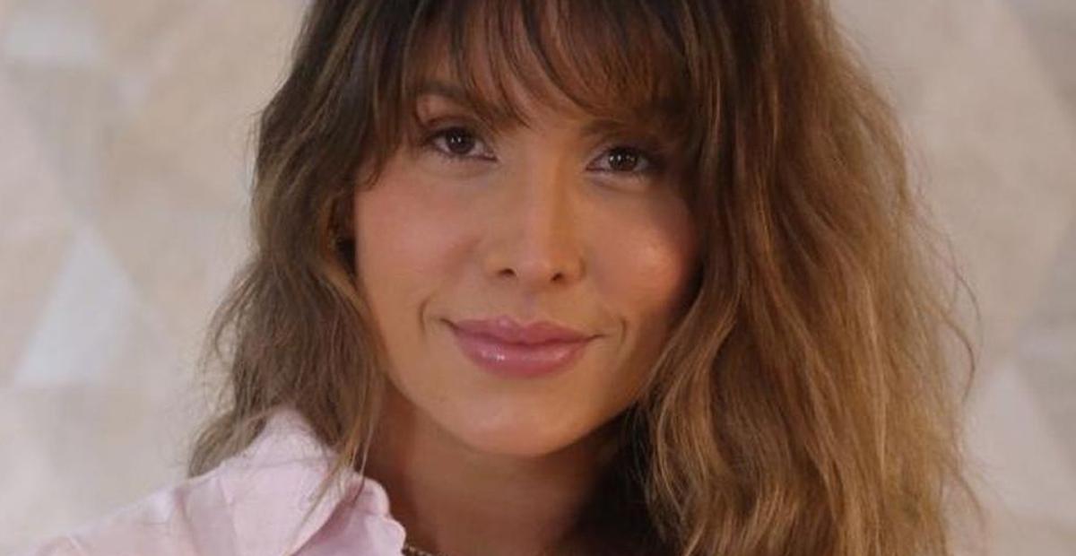 De biquíni vermelho, Thyane Dantas aproveita praia no México e ganha elogios: ”Arrasa sempre”