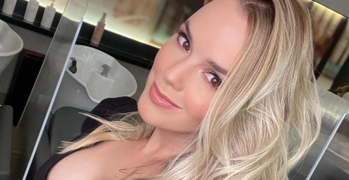 Thaeme Mariôto mostra Liz e Ivy combinando pijaminhas e se derrete: ”Tudo por vocês”