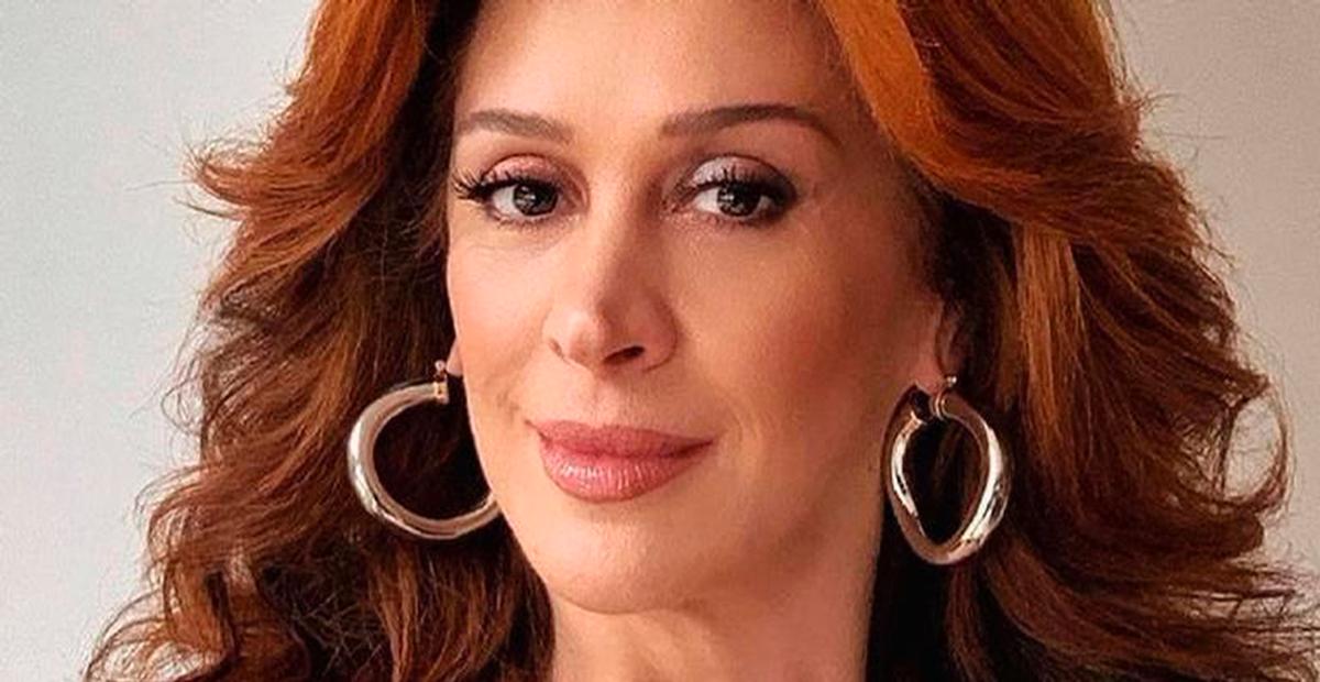 Claudia Raia aposta em look dourado e chama atenção no ‘Show dos Famosos’: “Bem basiquinha!”