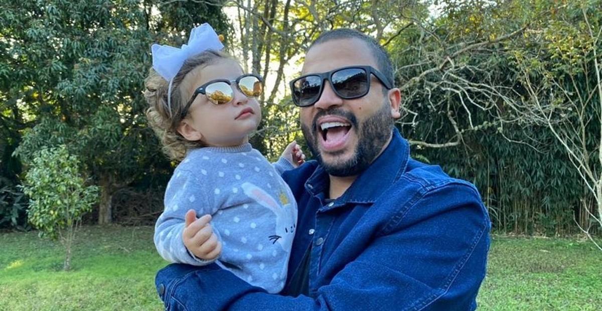 Projota fala sobre a ‘fobia social’ de Marieva: ”Tudo representava perigo pra ela”