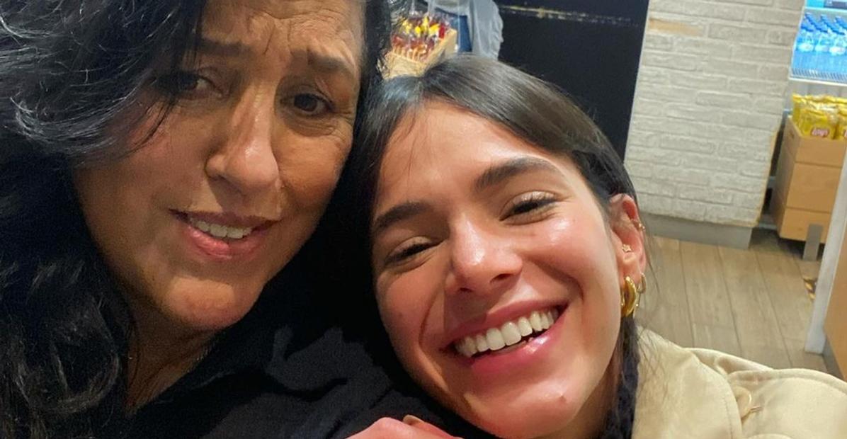 Regina Casé registra encontro com Bruna Marquezine: ”Em segundos a gente tava rindo pra caramba”
