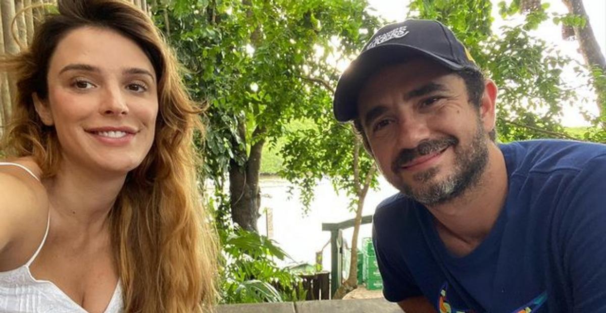 Rafa Brites viaja sem o filho, Rocco, e faz desabafo: ”Fácil não é”