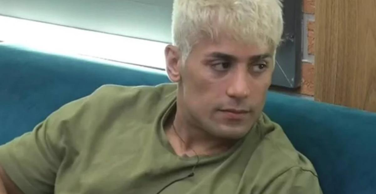 A Fazenda: Tiago expõe que produção entregou eliminação antes da hora: ”Eu ouvi mesmo”