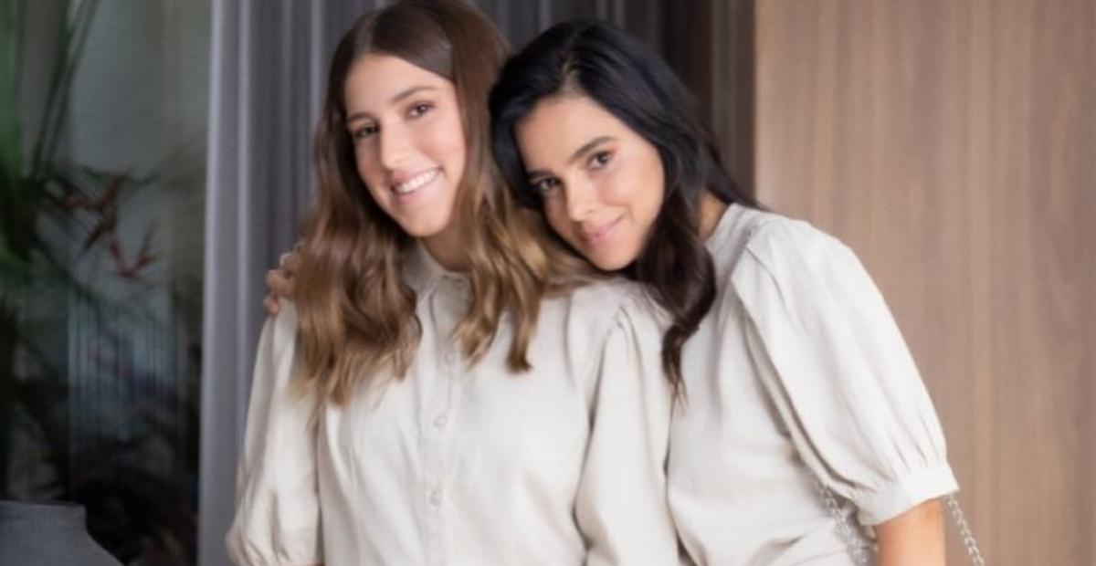 Vera Viel publica registro deslumbrante com a filha mais velha, Clara: ”Belíssimas”