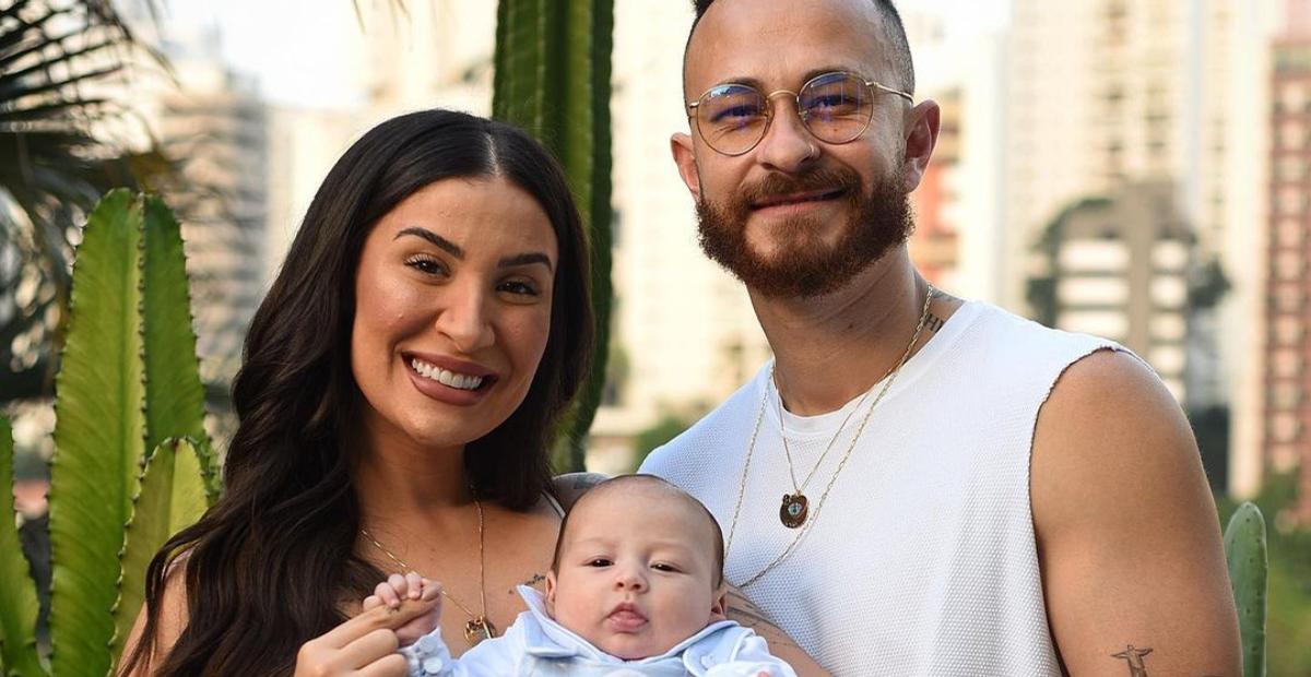 Fred e Bianca Andrade recriam registro com o filho, Cris, e encantam a web: ”Família maravilhosa”